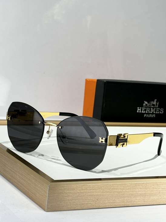 Picture of Hermes Sunglasses _SKUfw77838512fw